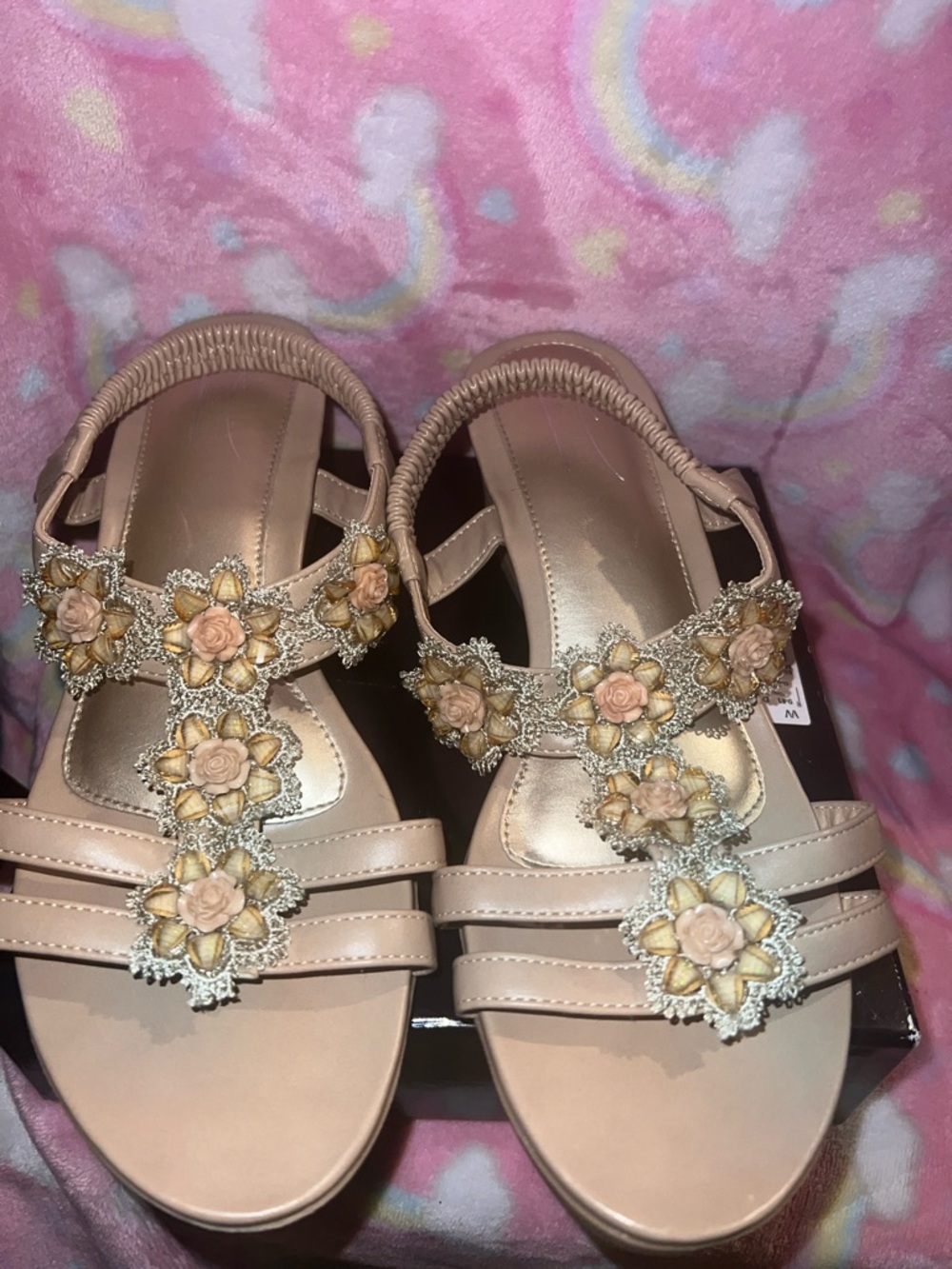 Women’s Pink Floral Embellished Sandals